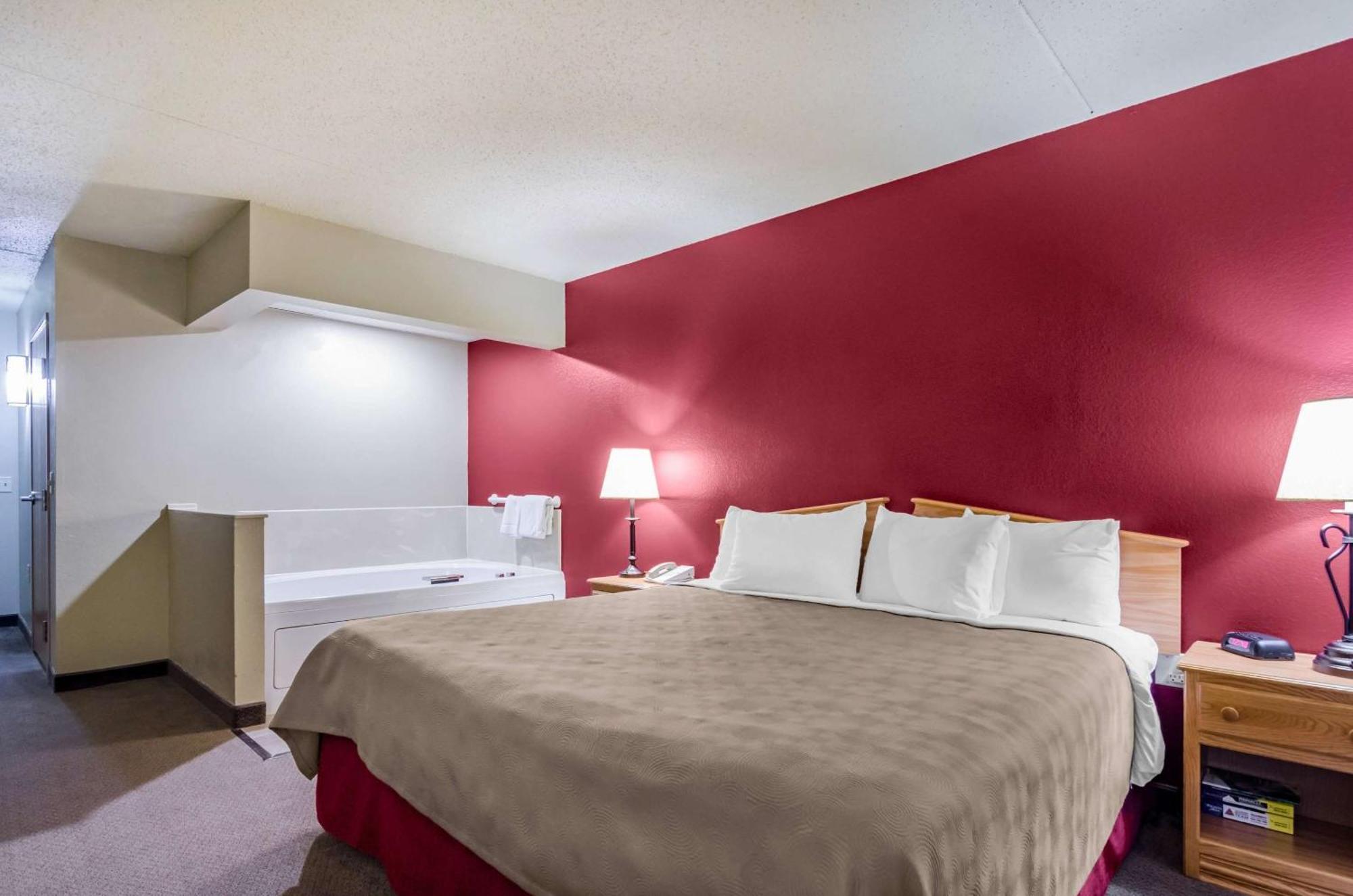 Rodeway Inn Hesston ภายนอก รูปภาพ